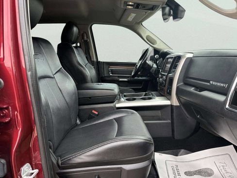 Used 2018 RAM 2500 Laramie image 22