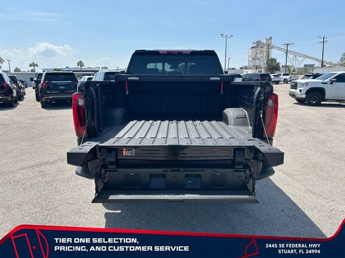 Used 2025 GMC Sierra 2500 Denali Ultimate w/ Max Trailering Package AWD/4WD image 11