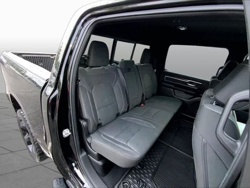 Used 2019 RAM 1500 Big Horn RWD image 19