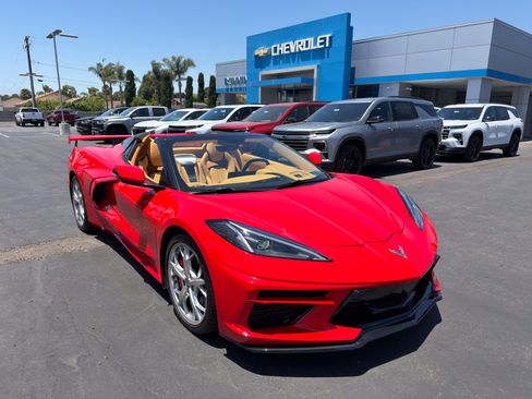 Used 2022 Chevrolet Corvette Stingray Premium Conv w/ Z51 Performance Package RWD image 43