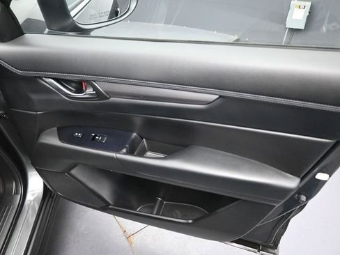 Used 2021 MAZDA CX-5 Touring image 26