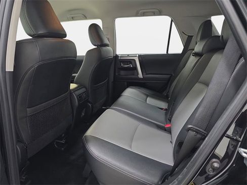 Certified 2024 Toyota 4Runner SR5 Premium image 10