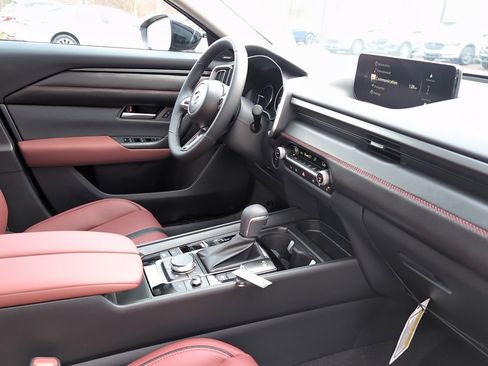 New 2026 MAZDA CX-50 AWD 2.5 Hybrid w/ Weather Package image 8