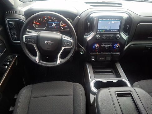 Used 2022 Chevrolet Silverado 1500 LT Trail Boss w/ Safety Package image 11