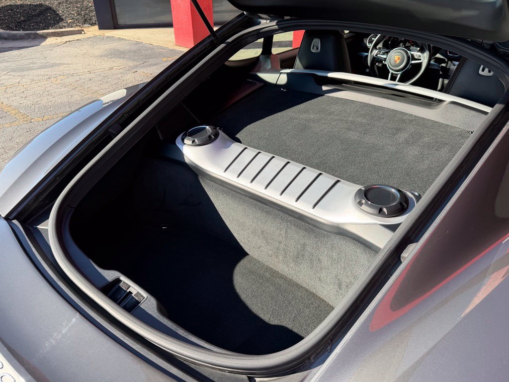 Used 2019 Porsche 718 Cayman RWD image 13