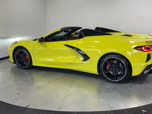 Used 2022 Chevrolet Corvette Stingray Preferred Conv image 7