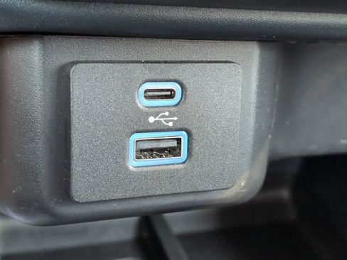 Used 2024 Ford Maverick XL FWD image 21