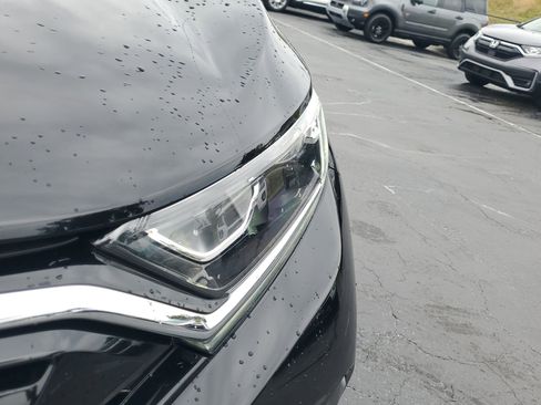 Used 2021 Honda CR-V LX image 3