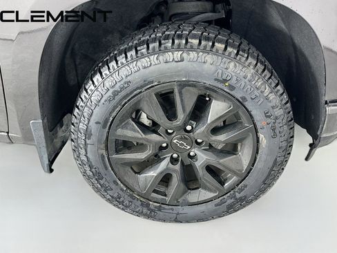 Used 2021 Chevrolet Silverado 1500 Custom image 33