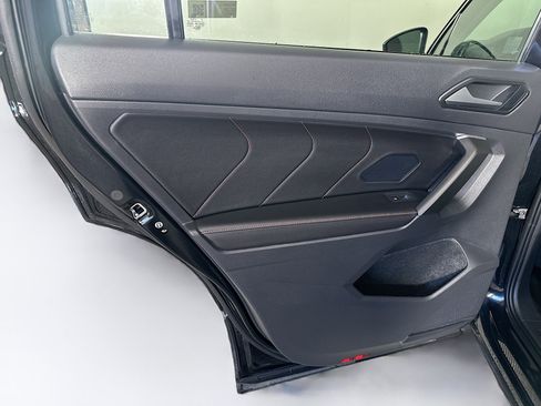 Used 2024 Volkswagen Tiguan Wolfsburg Edition image 24