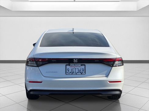 Certified 2023 Honda Accord EX image 6