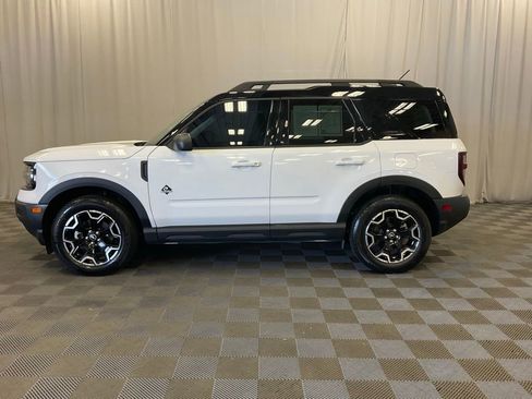 Used 2025 Ford Bronco Sport Outer Banks AWD/4WD image 16