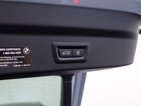 Certified 2025 BMW X2 xDrive28i w/ Premium Package image 33