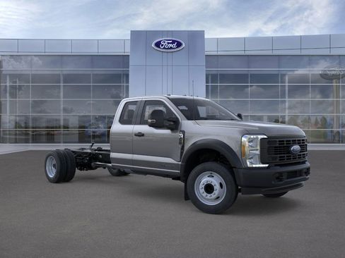 New 2025 Ford F450 XL image 7