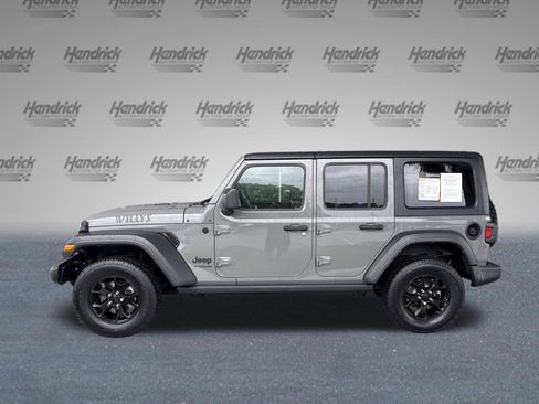 Used 2022 Jeep Wrangler Unlimited Sport AWD/4WD image 6