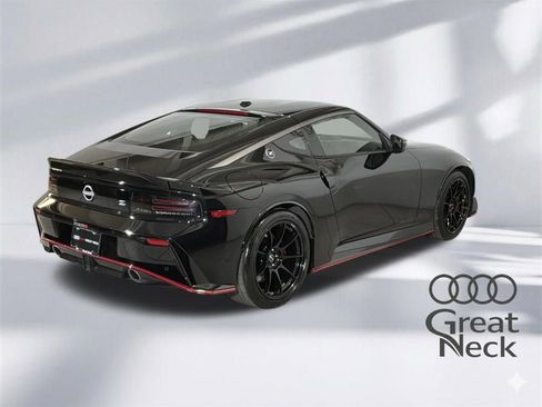 Used 2024 Nissan Z NISMO w/ Floor Mat Package image 9