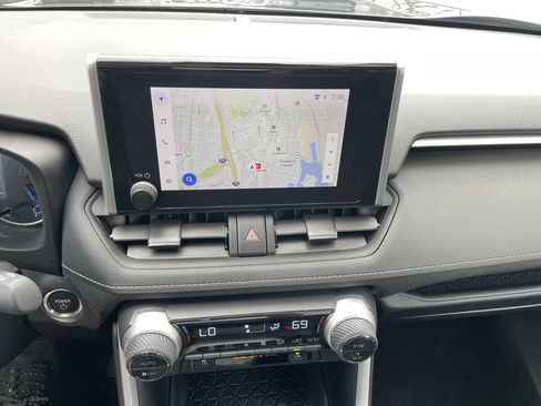 Certified 2024 Toyota RAV4 XLE w/ Convenience Package AWD/4WD image 18