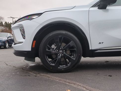 New 2026 Buick Envision Sport Touring AWD/4WD image 16