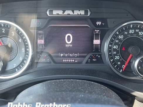 Used 2024 RAM 1500 Laramie RWD image 12