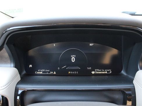Used 2023 Lincoln Nautilus Reserve w/ Equipment Group 201A AWD/4WD image 12
