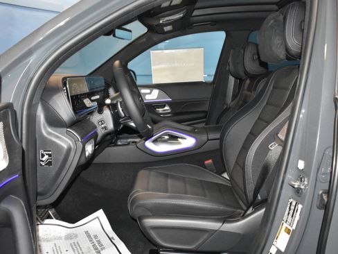 New 2026 Mercedes-Benz GLS 450 4MATIC image 7