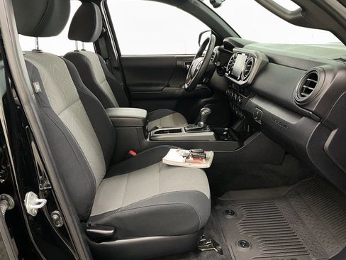 Used 2023 Toyota Tacoma TRD Sport image 35