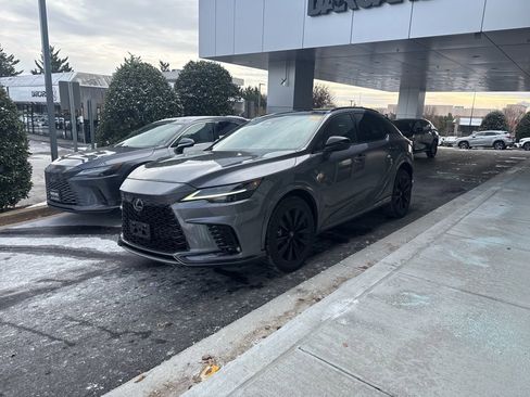 Certified 2023 Lexus RX 500h F Sport image 10