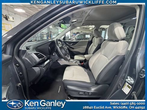 Certified 2024 Subaru Forester Premium AWD/4WD image 9