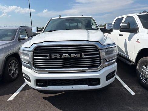Used 2024 RAM 2500 Laramie w/ Safety Group AWD/4WD image 2