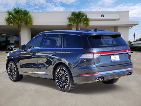Used 2023 Lincoln Aviator Black Label w/ Dynamic Handling Package image 6