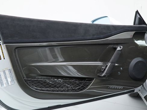 Certified 2015 Ferrari 458 Speciale A image 32