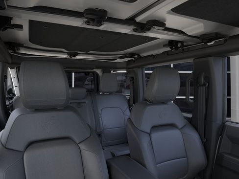 New 2026 Ford Bronco Outer Banks AWD/4WD image 12