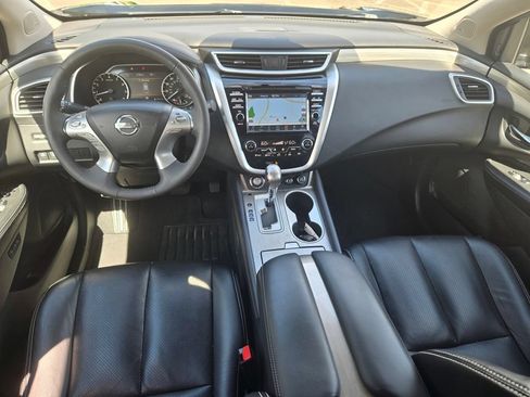 Used 2017 Nissan Murano Platinum w/ Platinum Technology Package FWD image 13