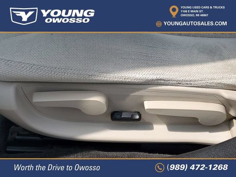 Used 2012 Chevrolet Impala LT FWD image 7