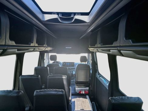 Used 2023 Mercedes-Benz Sprinter 3500 image 22