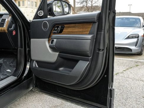 Used 2018 Land Rover Range Rover Supercharged image 57