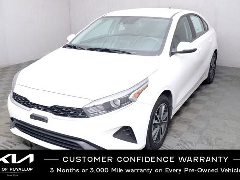 Used 2023 Kia Forte LXS w/ LXS Technology Package image 1