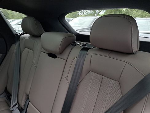 New 2025 Audi Q5 2.0T Premium Plus image 28