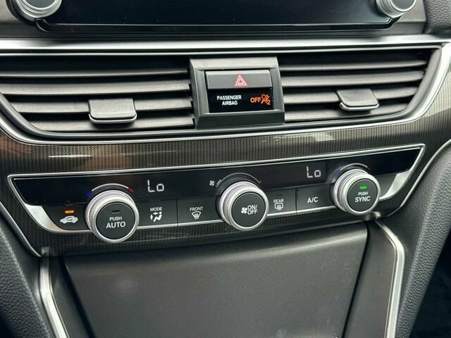 Used 2018 Honda Accord Sport image 21