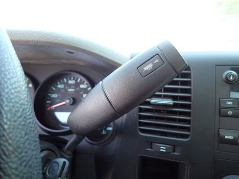 Used 2009 Chevrolet Silverado 1500 W/T w/ LS Package RWD image 25