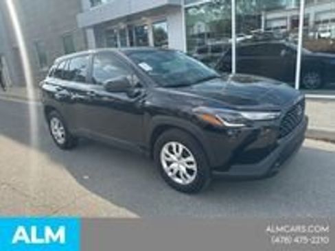 Used 2024 Toyota Corolla Cross L FWD image 21