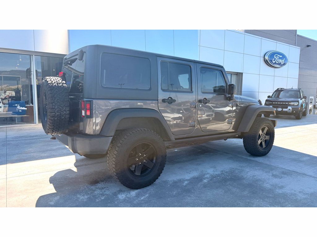 Used 2017 Jeep Wrangler Unlimited Sport AWD/4WD image 7