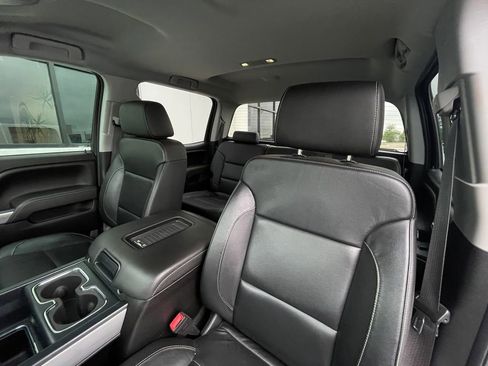 Used 2017 Chevrolet Silverado 2500 LTZ w/ Vortec Plus Package image 12