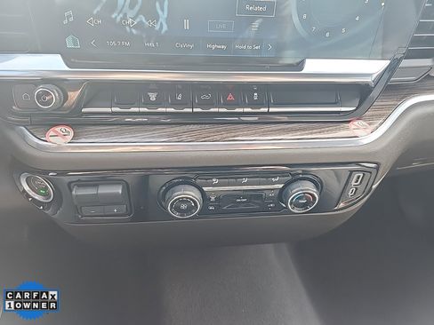 Used 2024 Chevrolet Silverado 3500 LT image 24