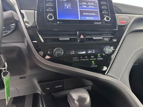 Used 2024 Toyota Camry SE w/ Cold Weather Package AWD/4WD image 26