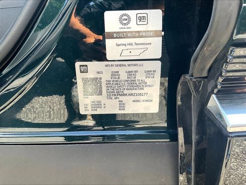 Used 2024 Cadillac Lyriq Tech RWD image 19