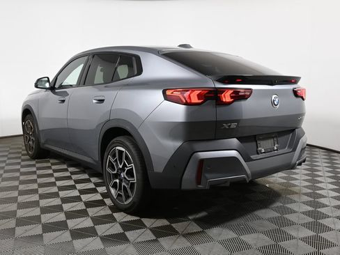Used 2025 BMW X2 xDrive28i w/ Technology Package AWD/4WD image 9