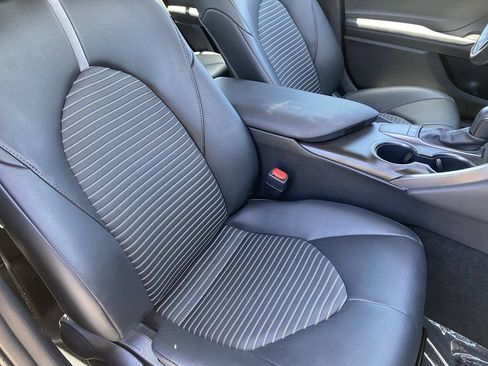 Certified 2024 Toyota Camry SE FWD image 15