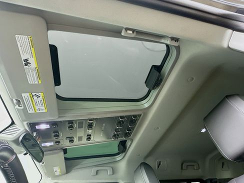 Used 2024 INEOS Grenadier Fieldmaster Edition image 31