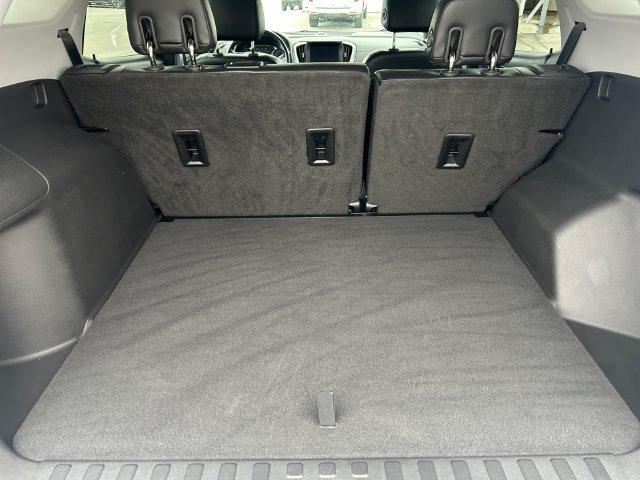 Used 2020 GMC Terrain SLT w/ Preferred Package AWD/4WD image 17